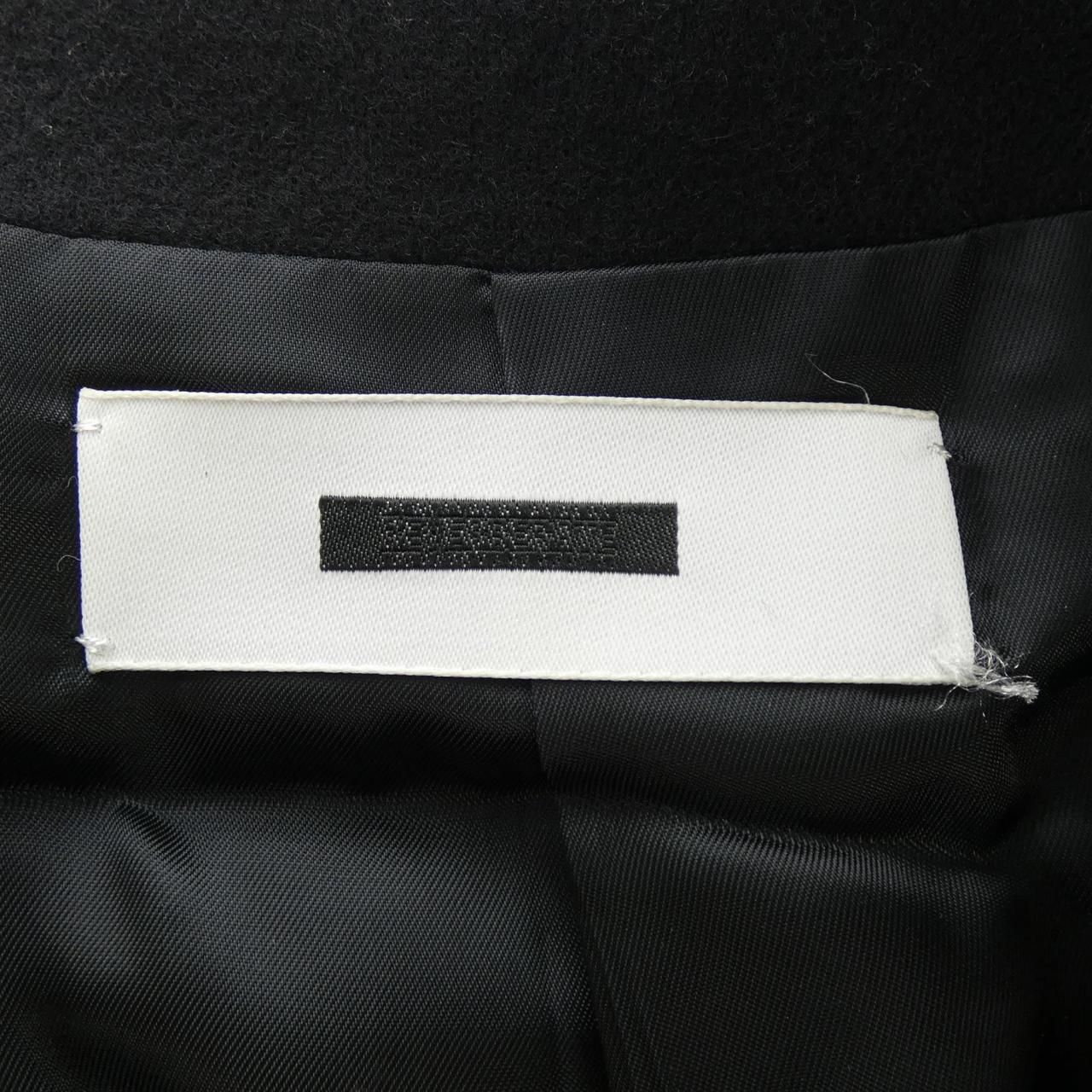 リバーバレイト REVERBERATE ベスト - メルカリ