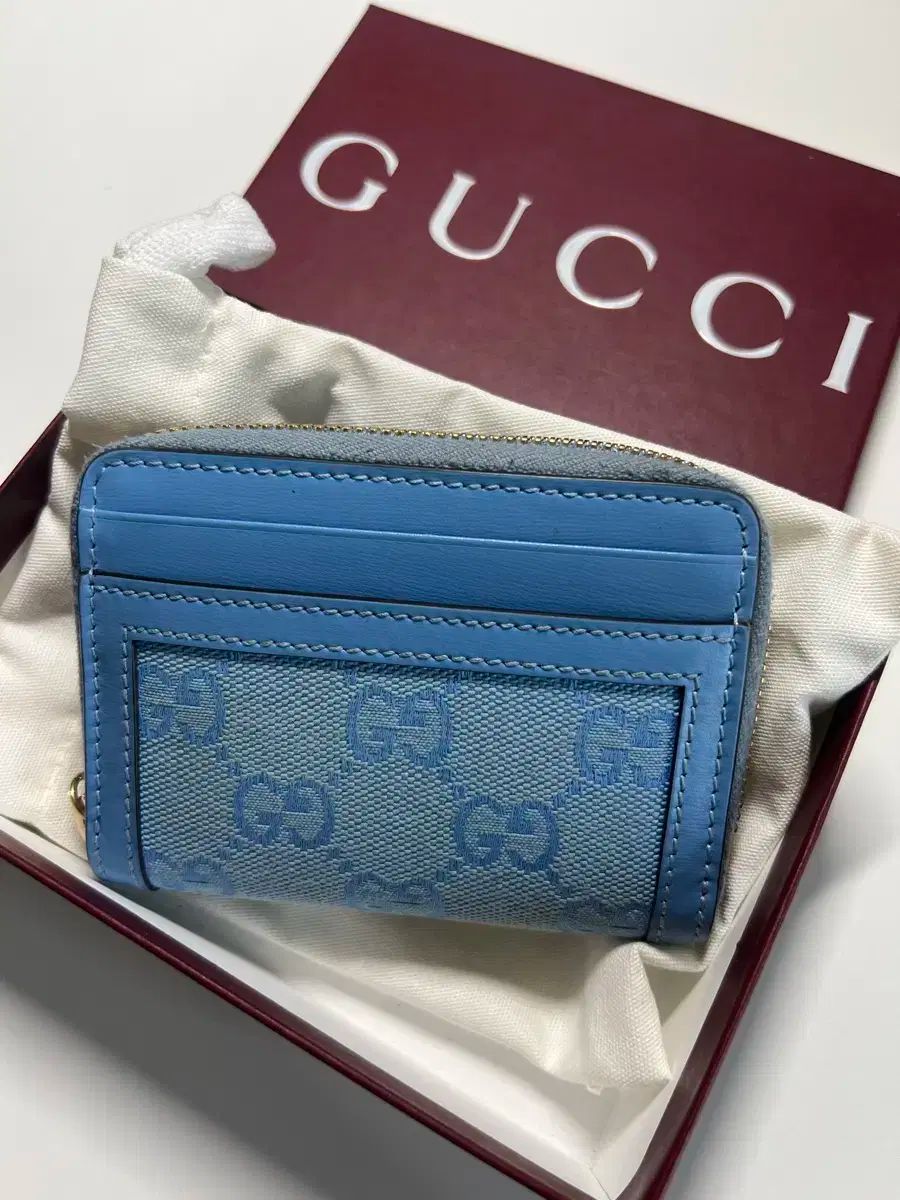 GUCCI ライトブルー 二つ折り財布 グッチ“パステルカラー”のウィメンズ財布、ダブルGきらめくライト