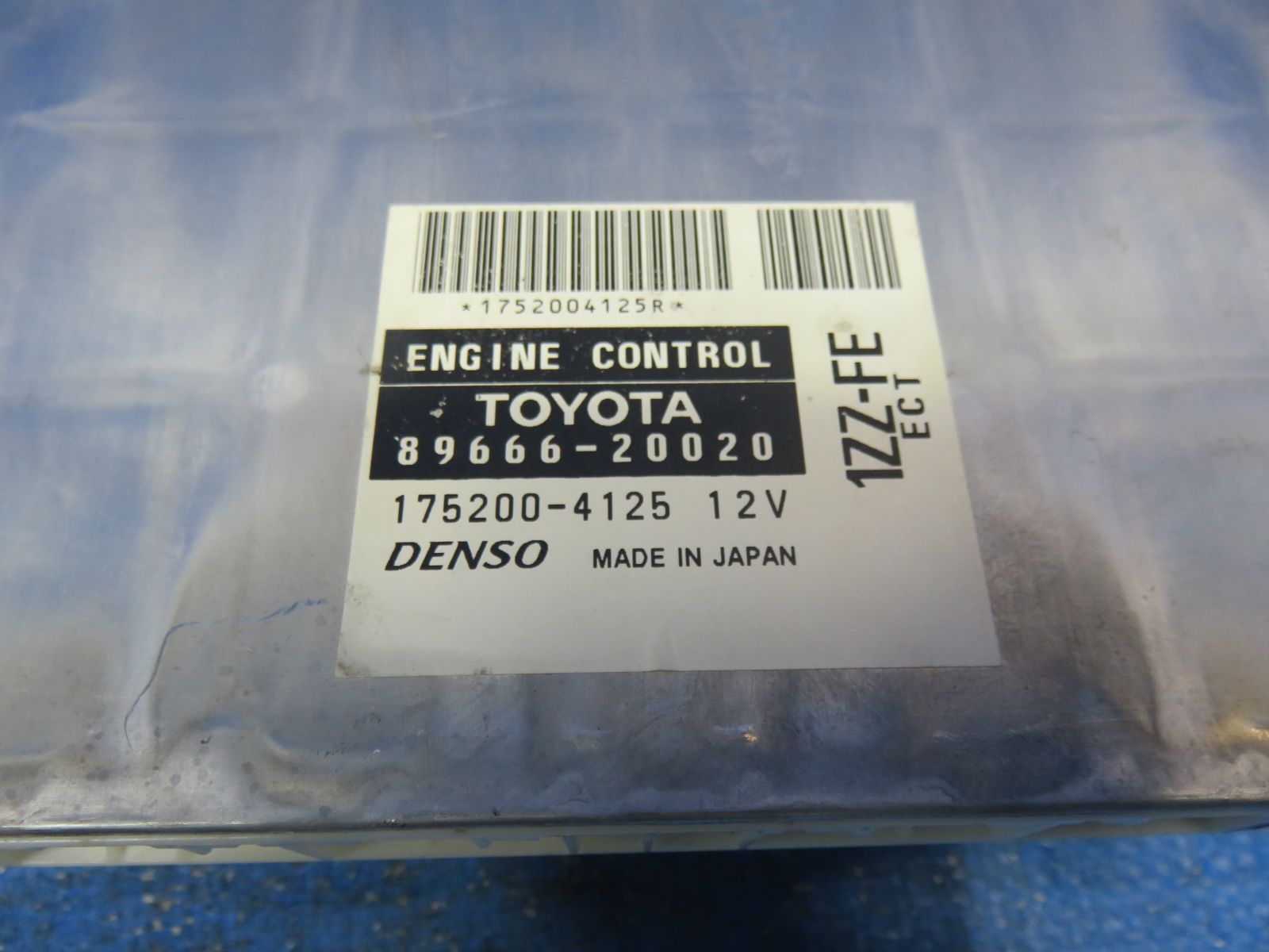 1ZZ-FE エンジンコンピュータ