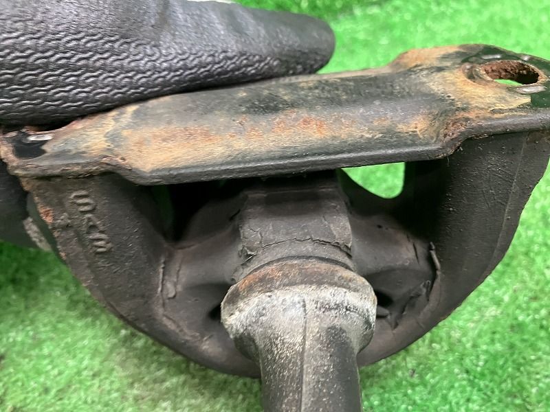 41200-R9N-033 NH875P