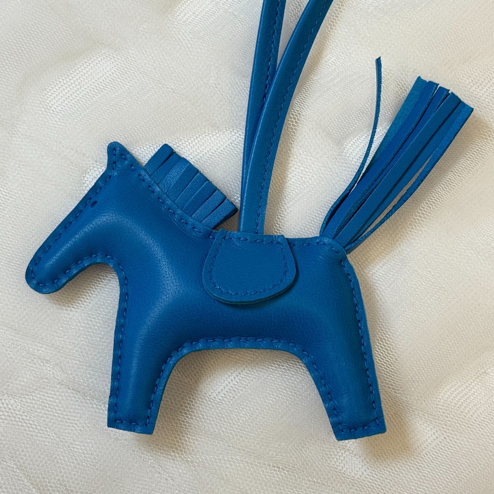 鑑定済み エルメス ロデオ PM ブルー ザンジバル アニューミロ チャーム U刻印 馬