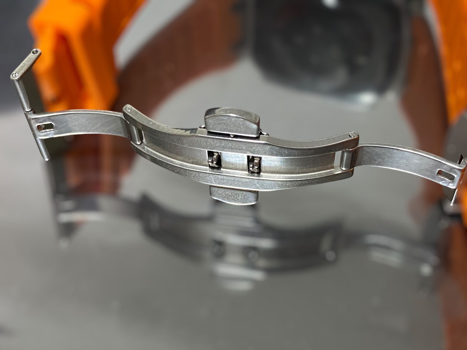  シルバー オレンジ アップルウォッチ ラバーベルト Apple Watch ケース カバー 40 mm 41 44 45 49 mmApple 用 ラバーベルト 時計