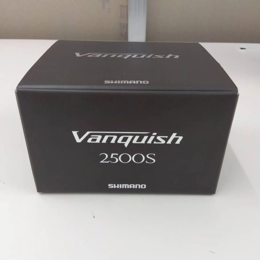SHIMANO 23 Vanquish ヴァンキッシュ 2500S 未使用 シマノ スピニング