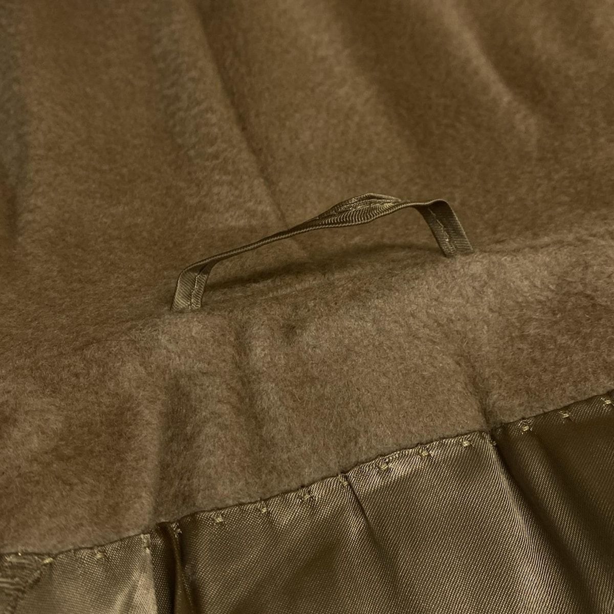 フーデッドラップコート