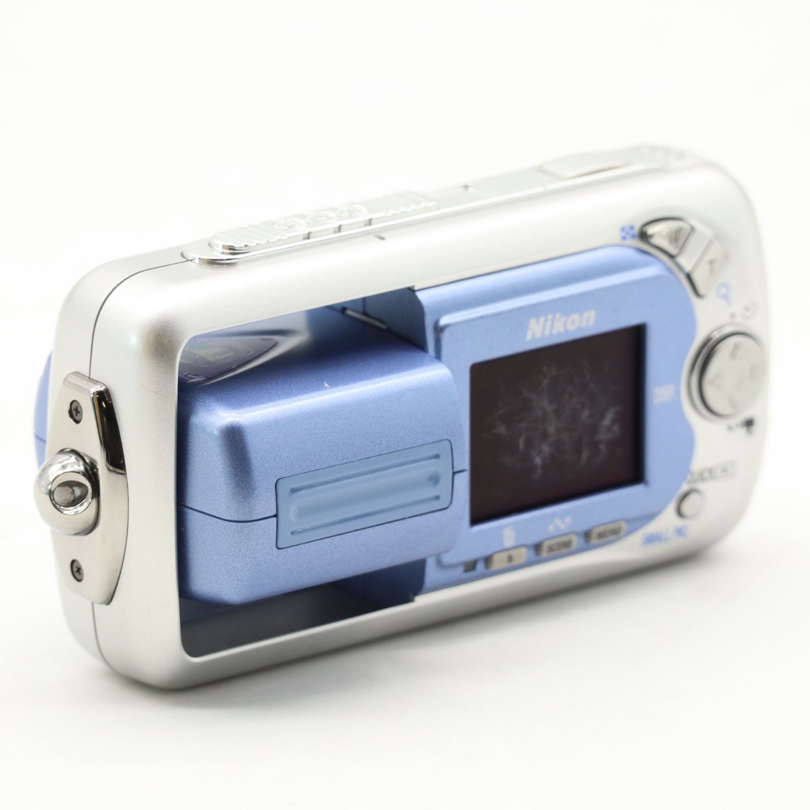 Nikon Coolpix 2500 2MP デジタルカメラ 光学3倍ズーム コンパクト
