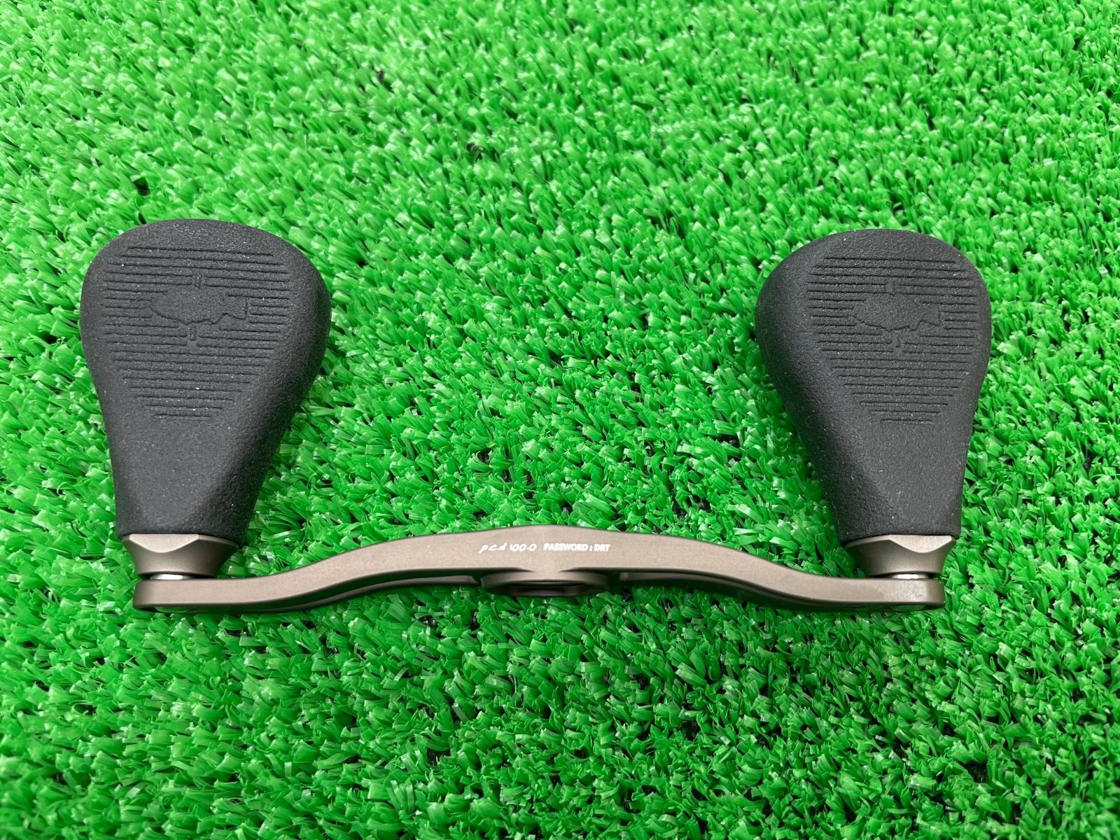 枚 WCZ×DRT バリアル 100 マットブラウン シマノ左ナットセット