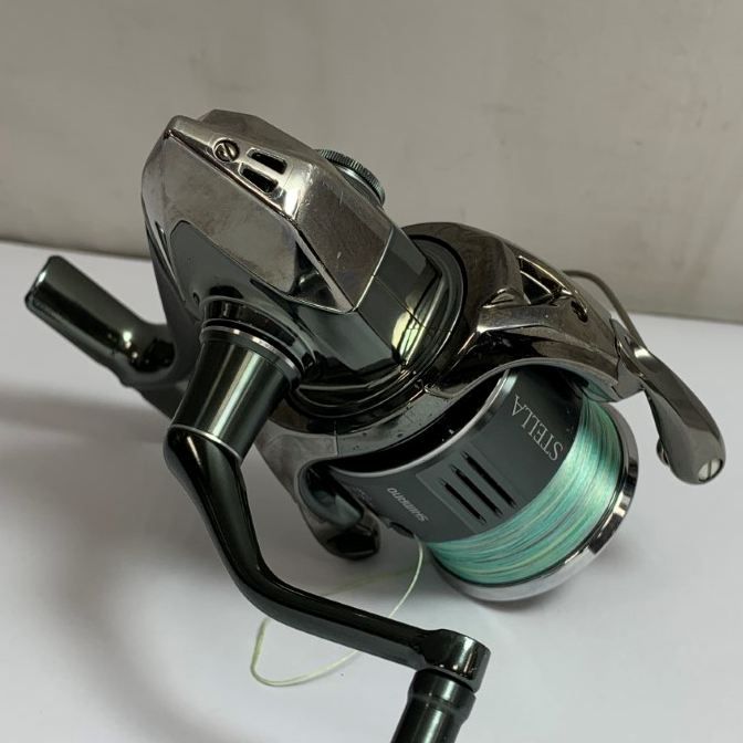 SHIMANO - §§SHIMANO シマノ スピニングリール 22ステラ C5000XG キズ有 程度B 043979 SHIMANO シマノ スピニングリール 22ステラ C5000XG キズ有 程度