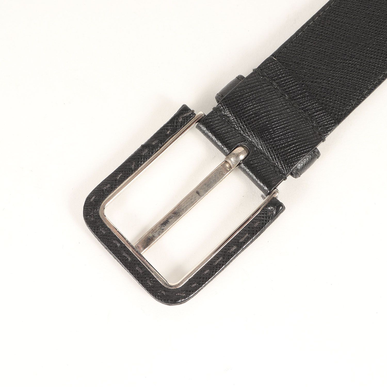 [正規品]プラダPRADA スクエアバックルベルト 型押し黒レザー 正規品]プラダPRADA スクエアバックルベルト 型押し黒レザー
