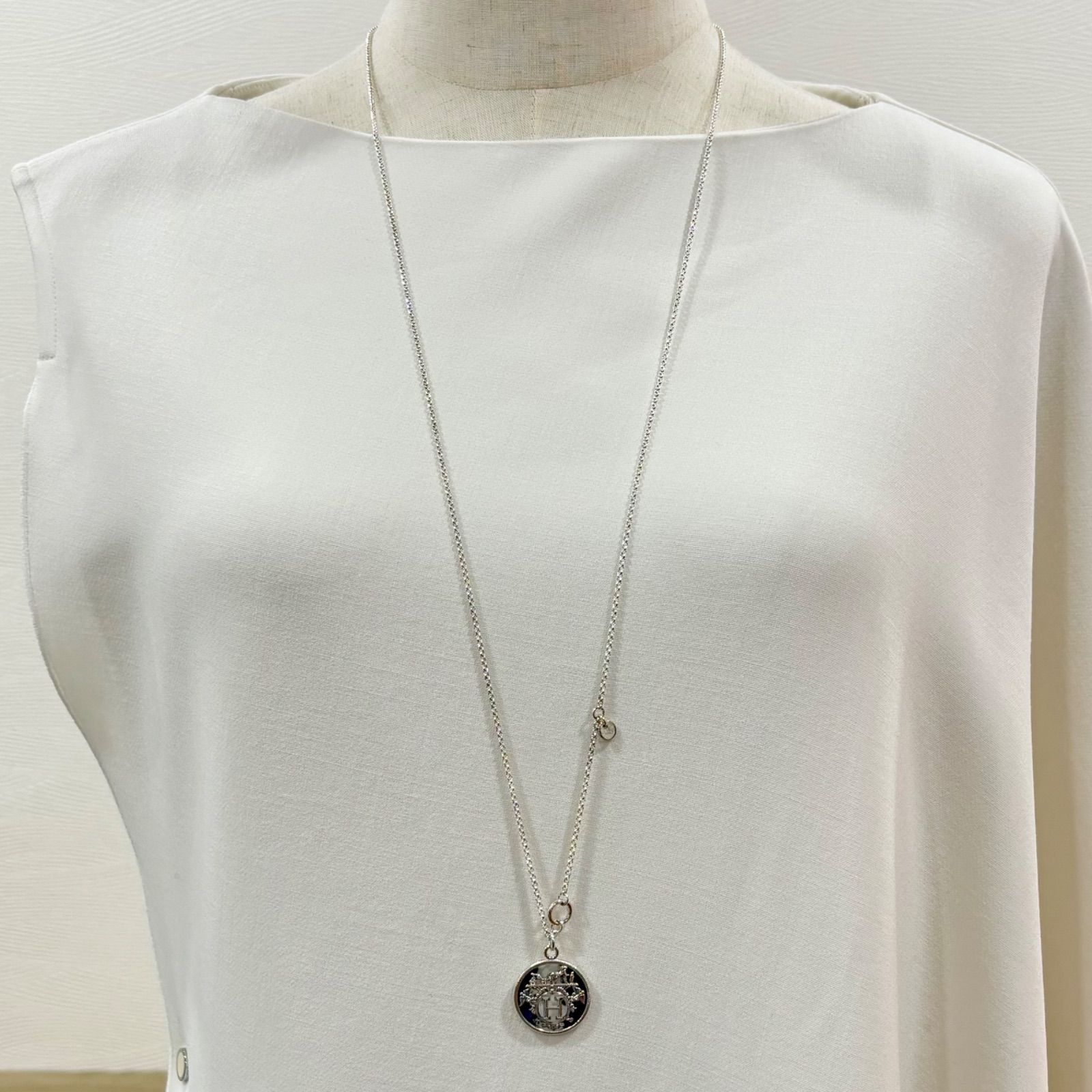 未使用【HERMES】エルメス エクスリブリス シルバー ネックレス HERMES エルメス ネックレス SERIE セリエ Amulet H Exlibris