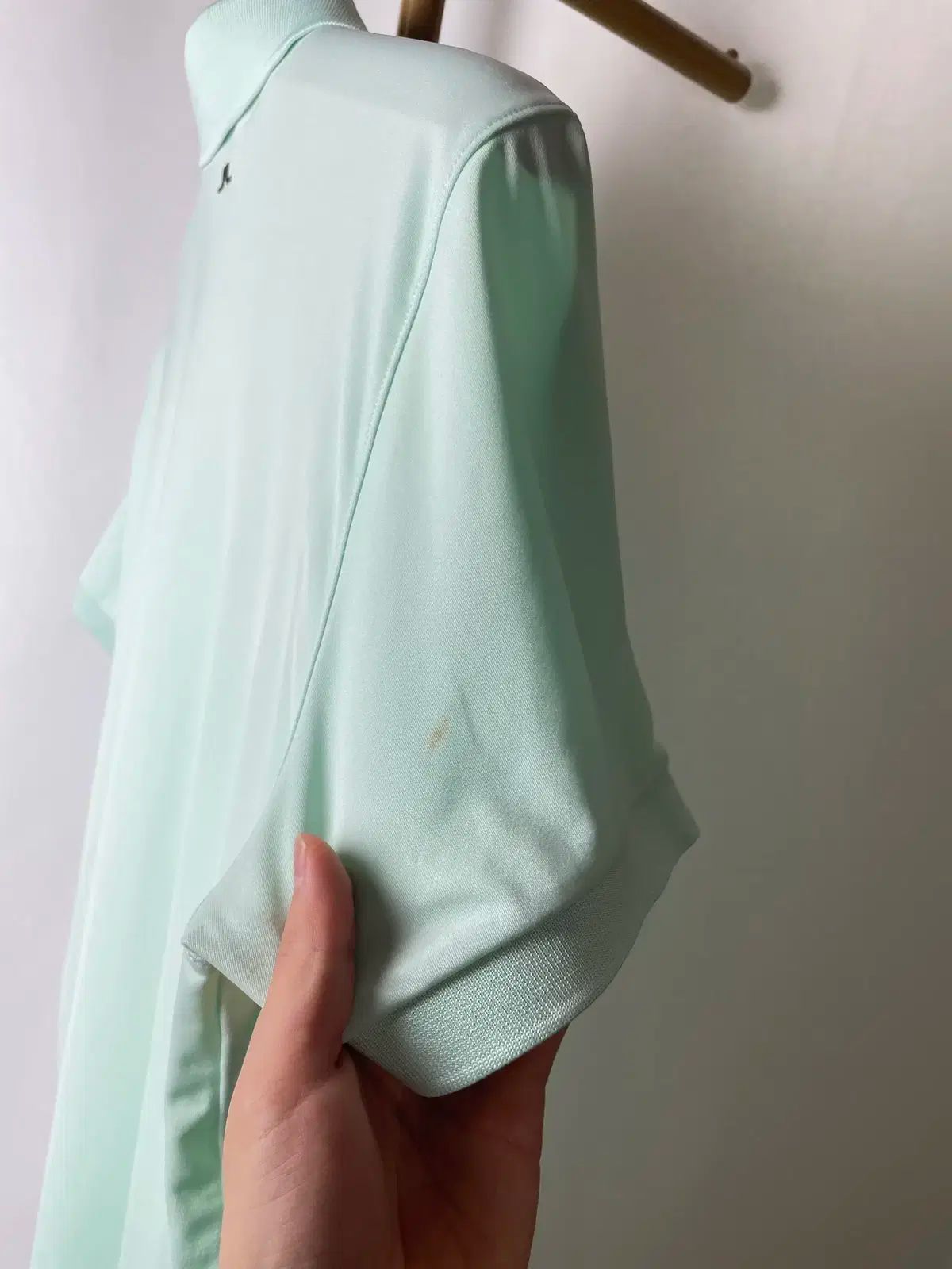 L