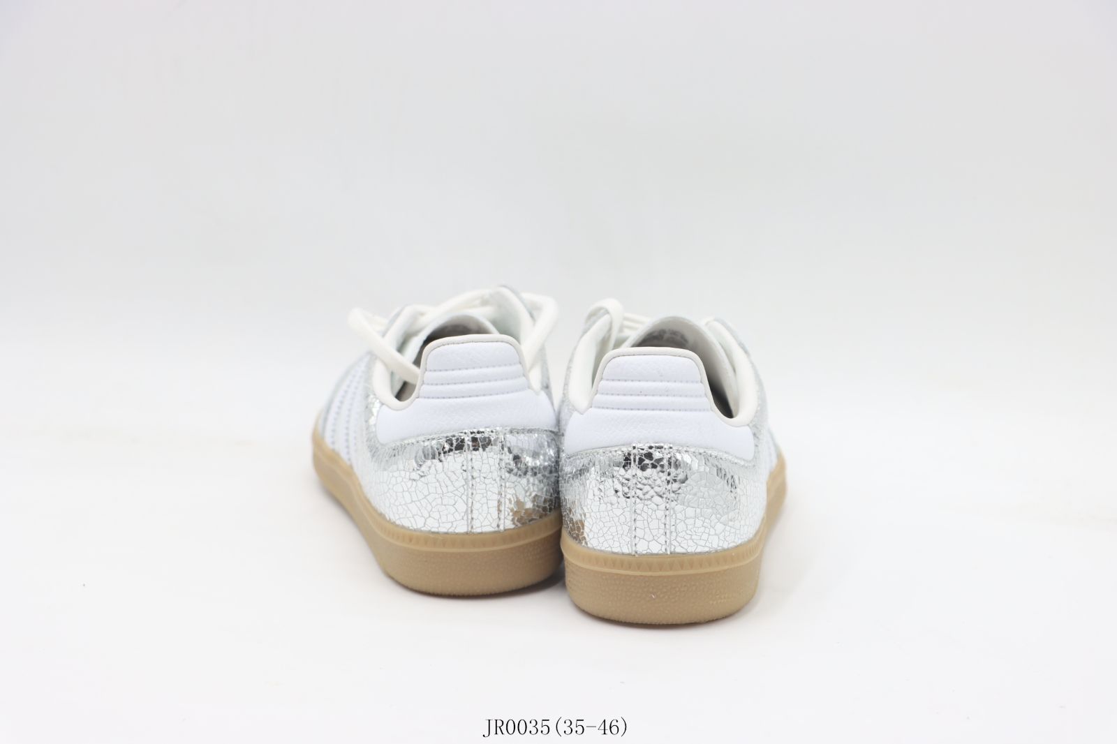 JR0035