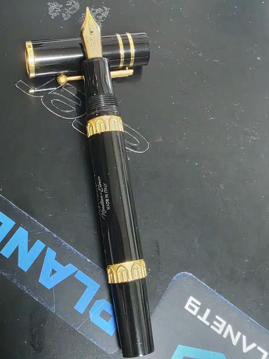 中国宋時代 青白磁鉢 幅約17.3㎝ 東さ7-0616② 青白磁刻花文平鉢 文化