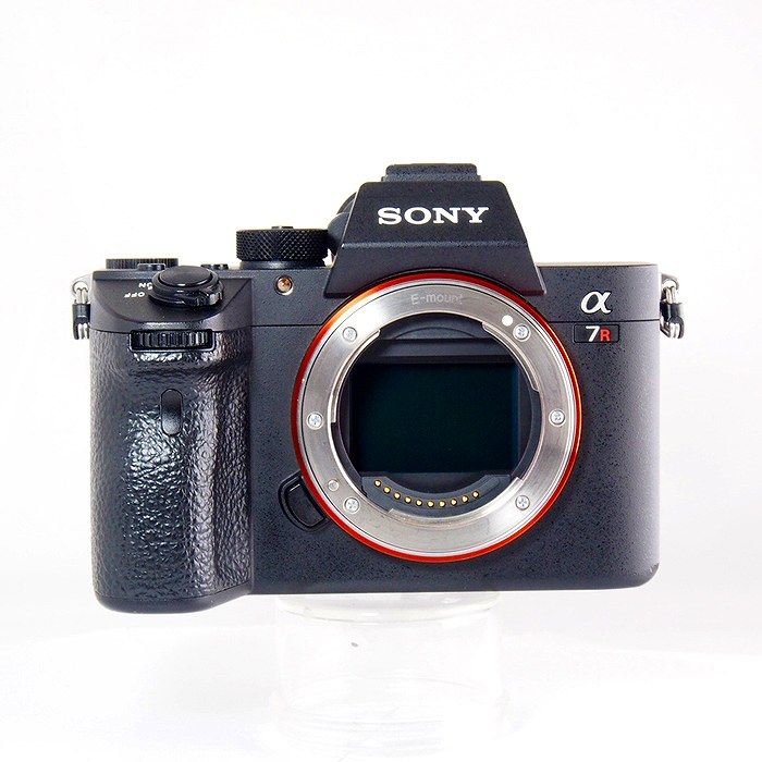 SONY ILCE-7RM3 α7RIII 中古　美品 中古】(ソニー) SONY α7RIII (ILCE-7RM3) - メルカリ