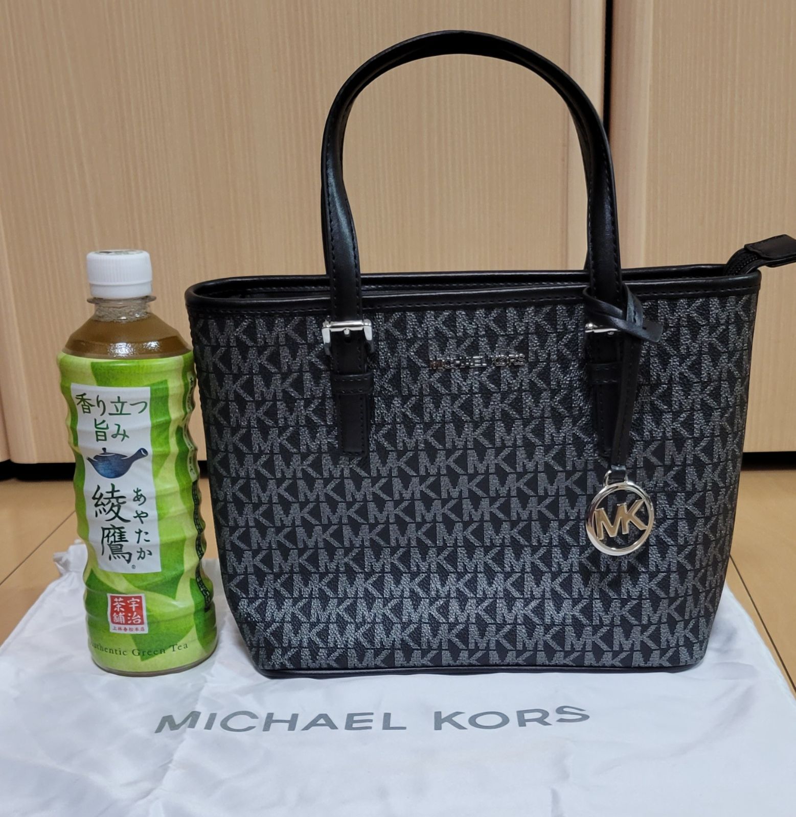 新作モデル 新品MICHAEL KORS ブラック バック マイケルコース