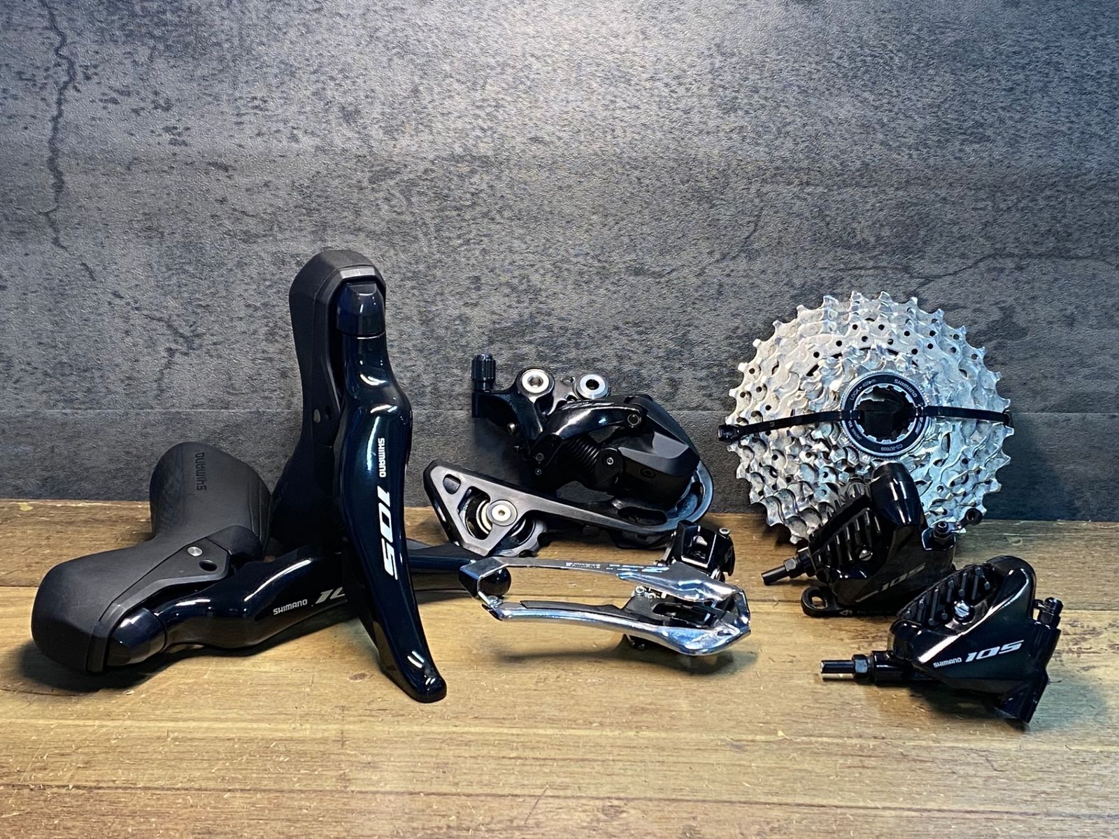 stiレバー 105 r7000 左のみ 2速 stiレバー 105 r7000 左のみ 2速 sti