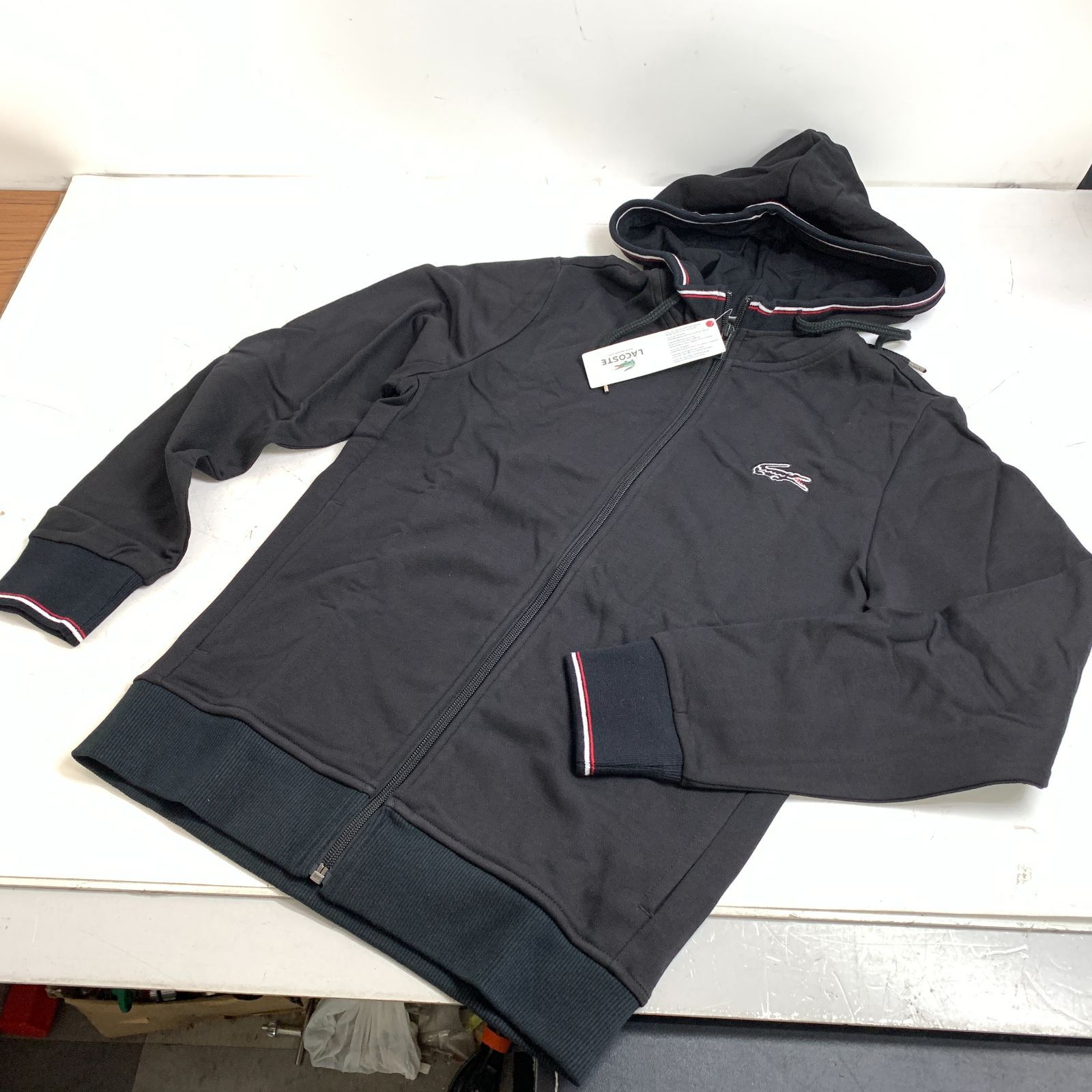 f001 H 5. 未使用 LACOSTE ラコステ フルジップパーカー 長袖 スエット 