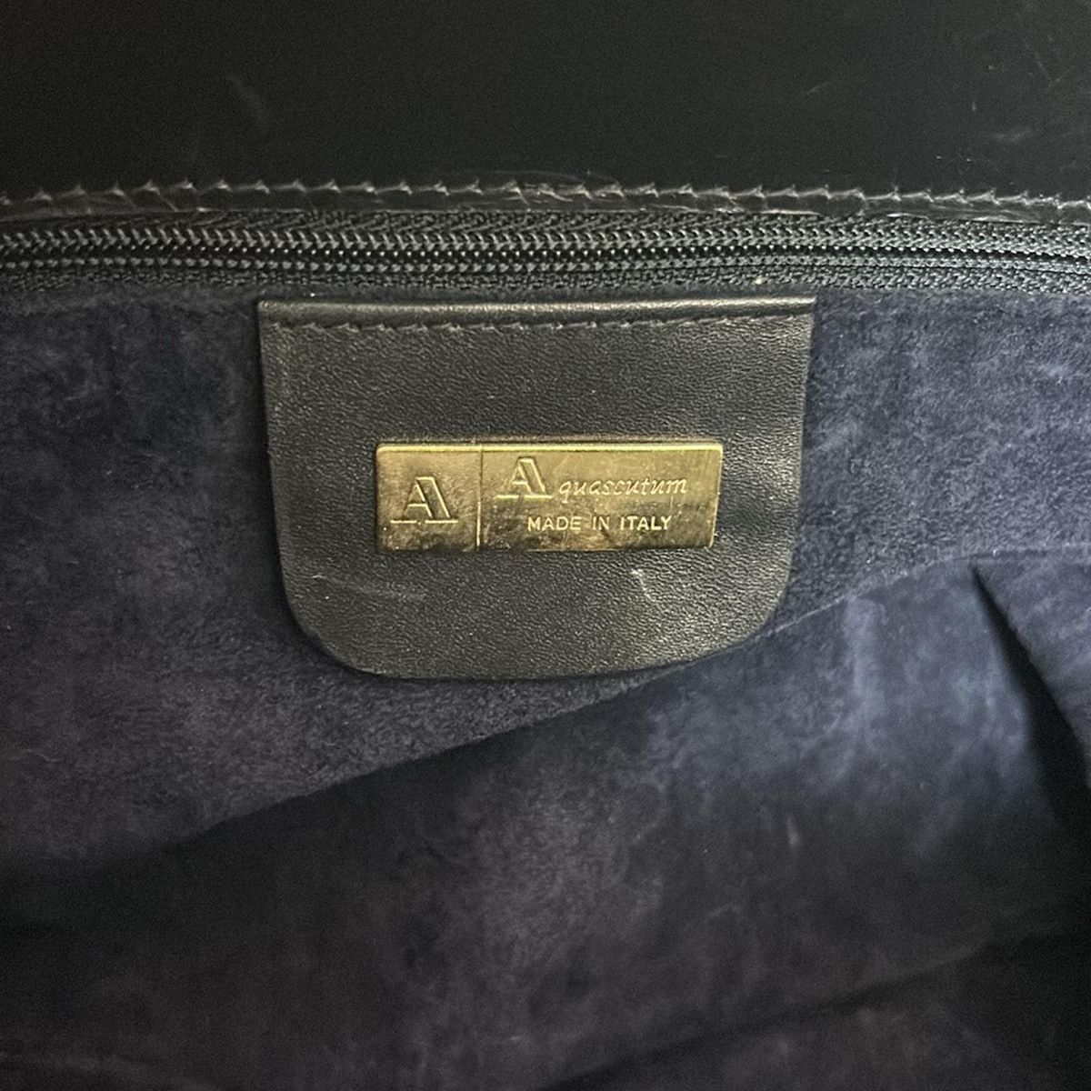 Aquascutum