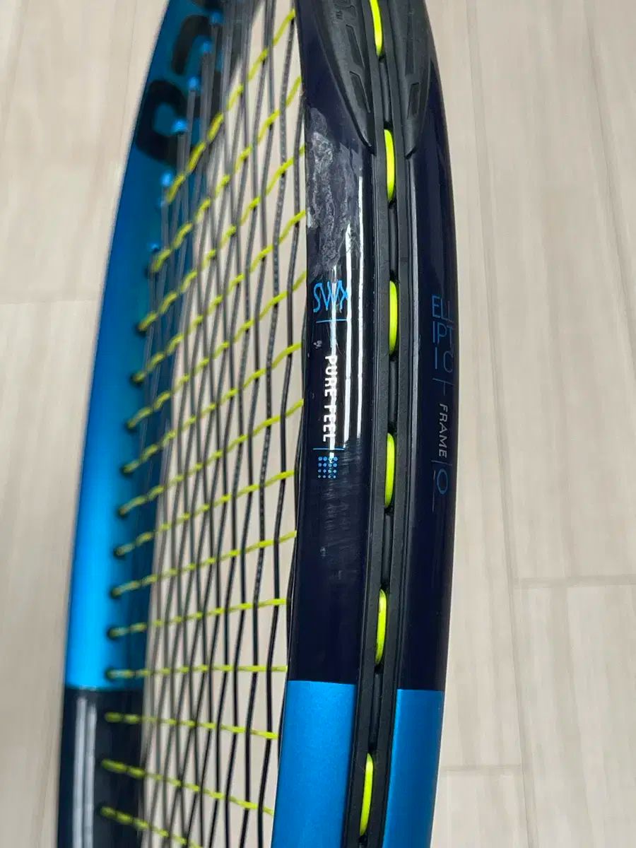 テニスラケット