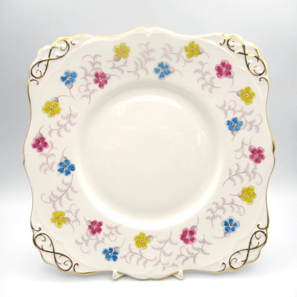 317 希少 人間国宝 井上萬二 白磁花型小鉢 5客 未使用 有田焼 人間国宝