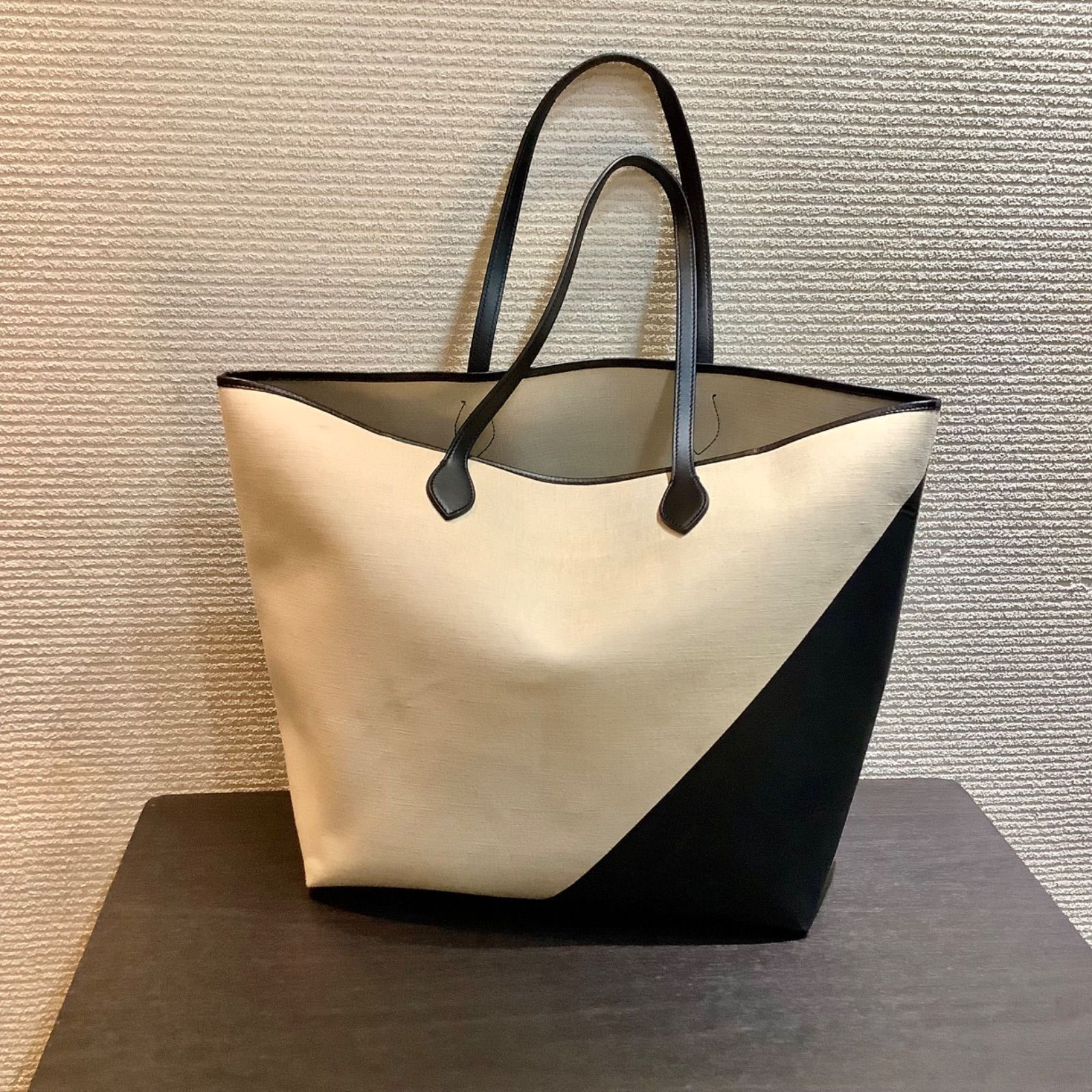 Berluti (ベルルッティ) スクリットサンデー レザートート