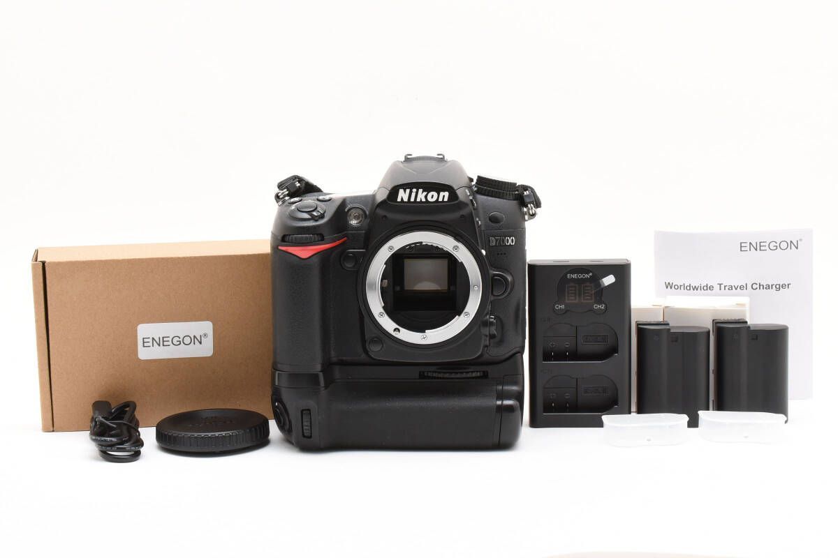 ☆良品☆ニコン Nikon D7000 ボディ MB-D11 バッテリーグリップ☆ T17 