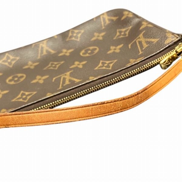 Vuitton モノグラム