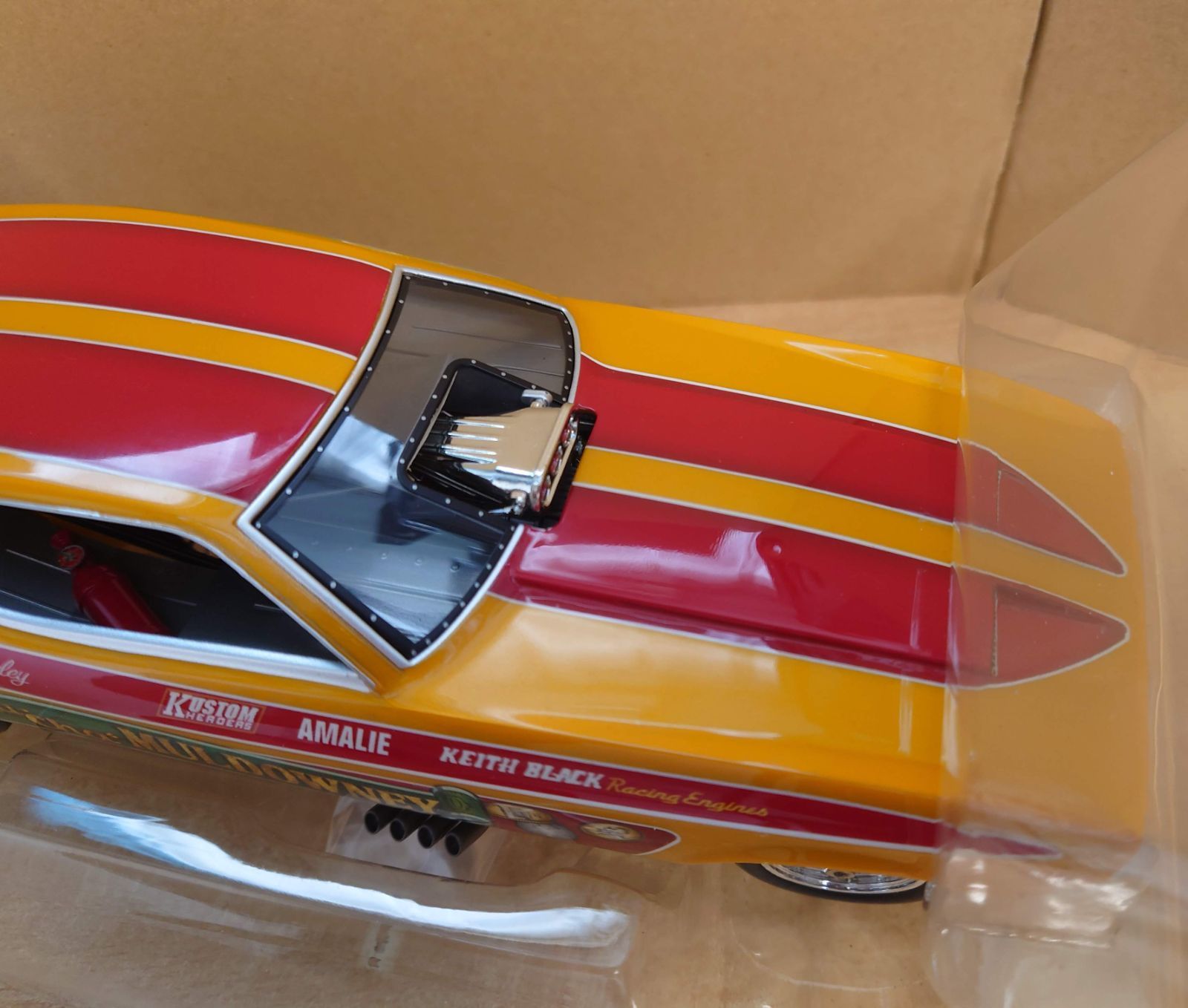 1/18 ロングノーズ マスタング シャーリー マルダウニー 1972 ミニカー 1/18 ロングノーズ マスタング シャーリー マルダウニー