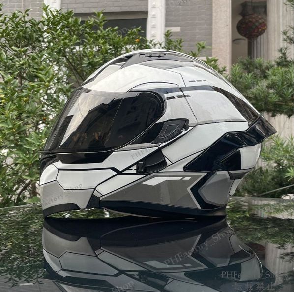 フルフェイスヘルメット バイク ヘルメット DOT承認 バイクヘルメット 通気性 耐久性 安全性 シールド色選択 男女兼用 バイク用 おしゃれ シルバー A28