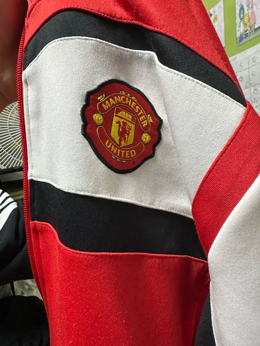 ストア NIKE(ナイキ) マンチェスターユナイテッド トラックジャージ