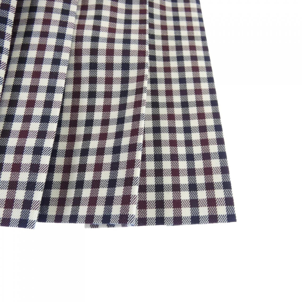 正直うれしいお手頃価格。 ミュウミュウ MIU MIU MG2062 S232 13JH スカート 超人気