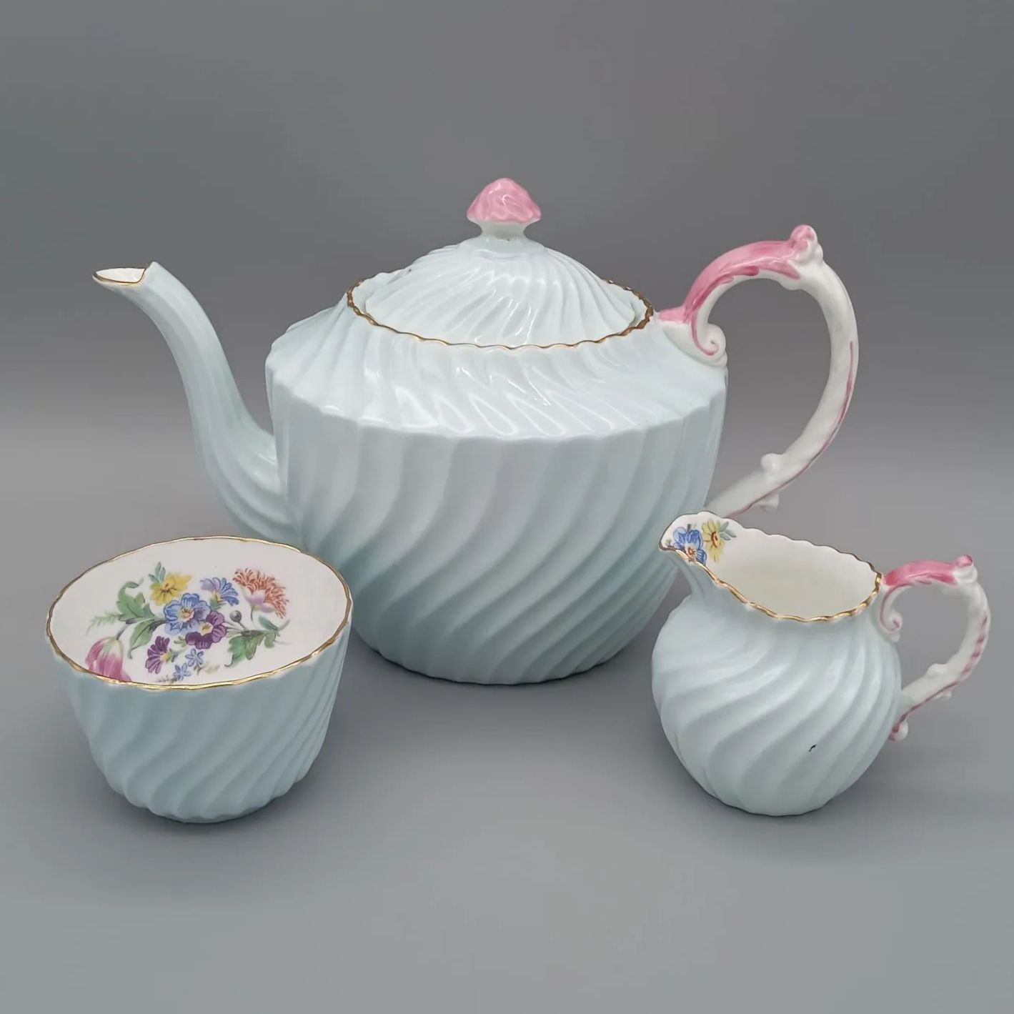 Tiffany リボンデザイン 2枚 ティファニーブルー ケーキ皿 角皿