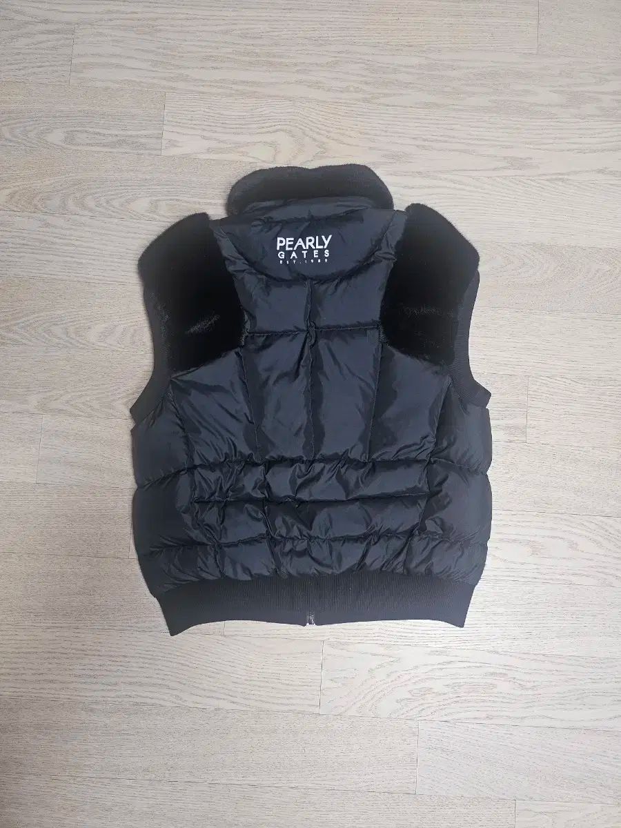 PEARLY GATES パーリーゲイツ ブラック ファー ベスト ダウン 0