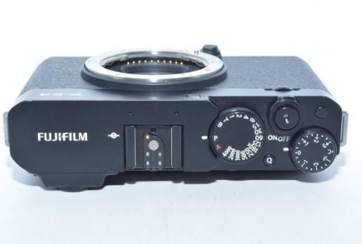 240735☆ほぼ新品☆富士フイルム(FUJIFILM) ミラーレスデジタル