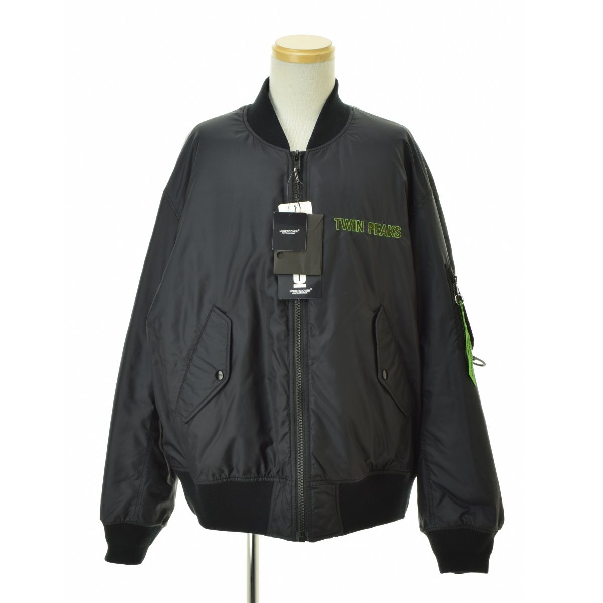 UNDERCOVER】24AW UC2D4211 後TP総柄NyタフタMA-1 Twin Peaks