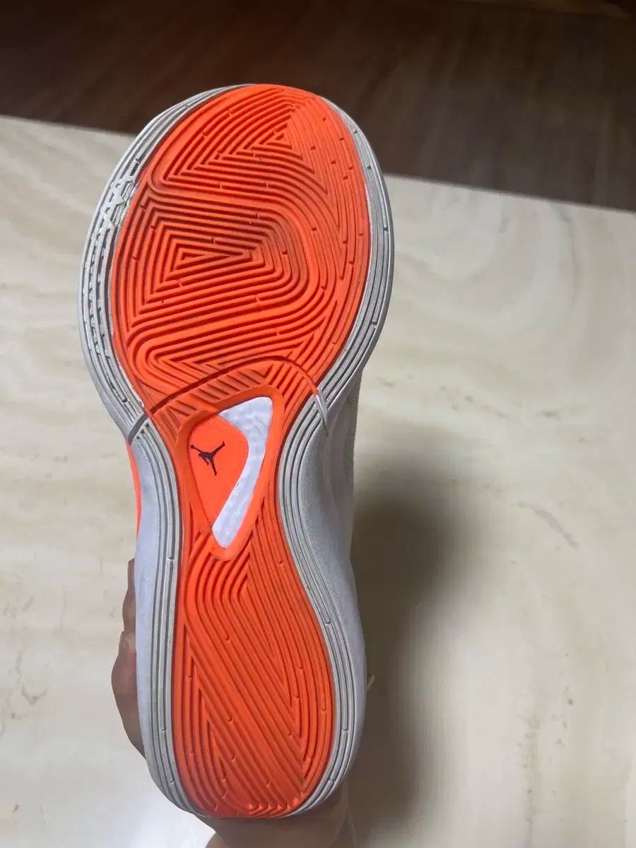250