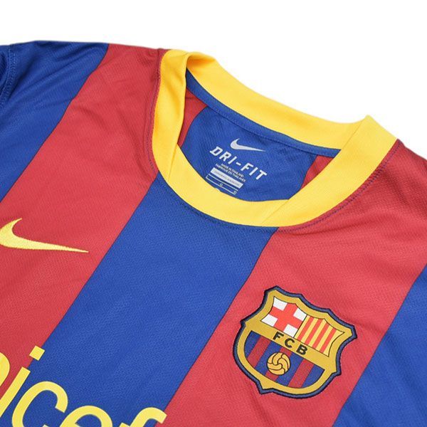 週末値下げ　FC バルセロナ 2010-11ユニフォーム バルセロナ 2010－2011 Barcelona Home Away O.K.A フットボール