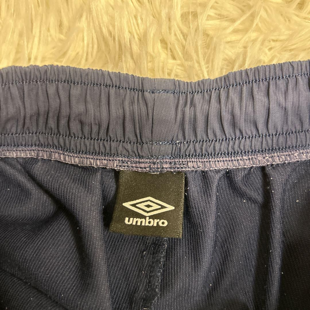 美品【umbro】デサント メンズ （L） ハーフパンツ ポリエステル ネイビー