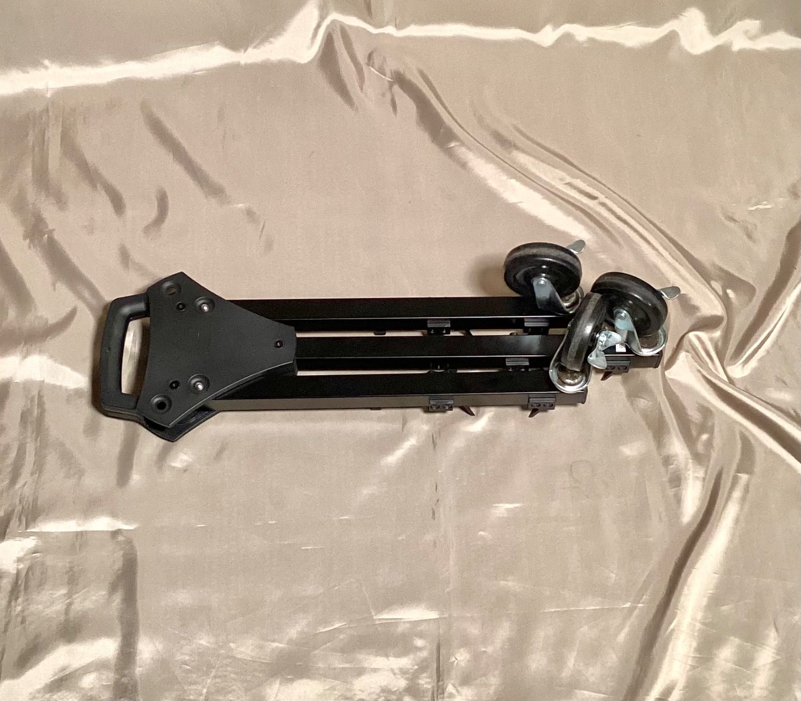 TH-Z ビデオ三脚