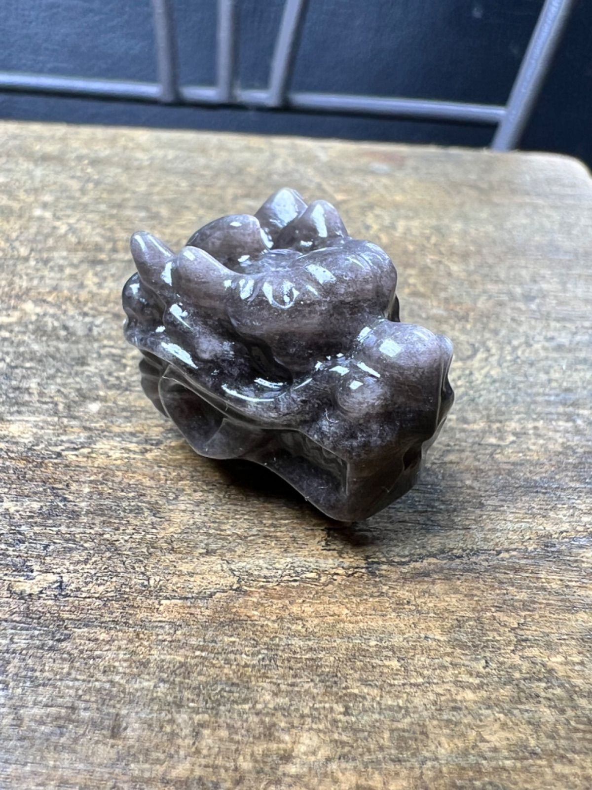 0132高品質黒曜石シルバーオブシディアン龍神貫通穴 - メルカリ
