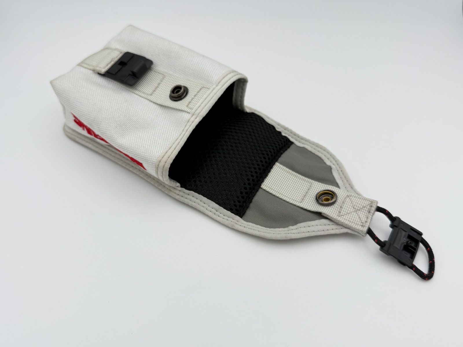 POUCH ゴルフレーザー距離計用ケース