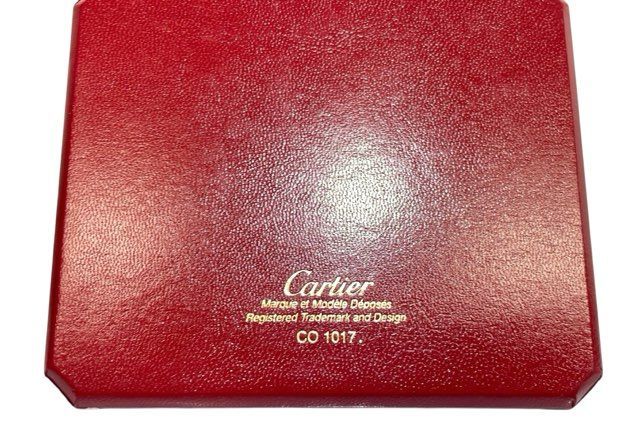 Cartier 時計用赤い箱と付属品　空箱 Cartierカルティエ 時計 ケース 箱 ボックス 空箱｜Yahoo!フリマ