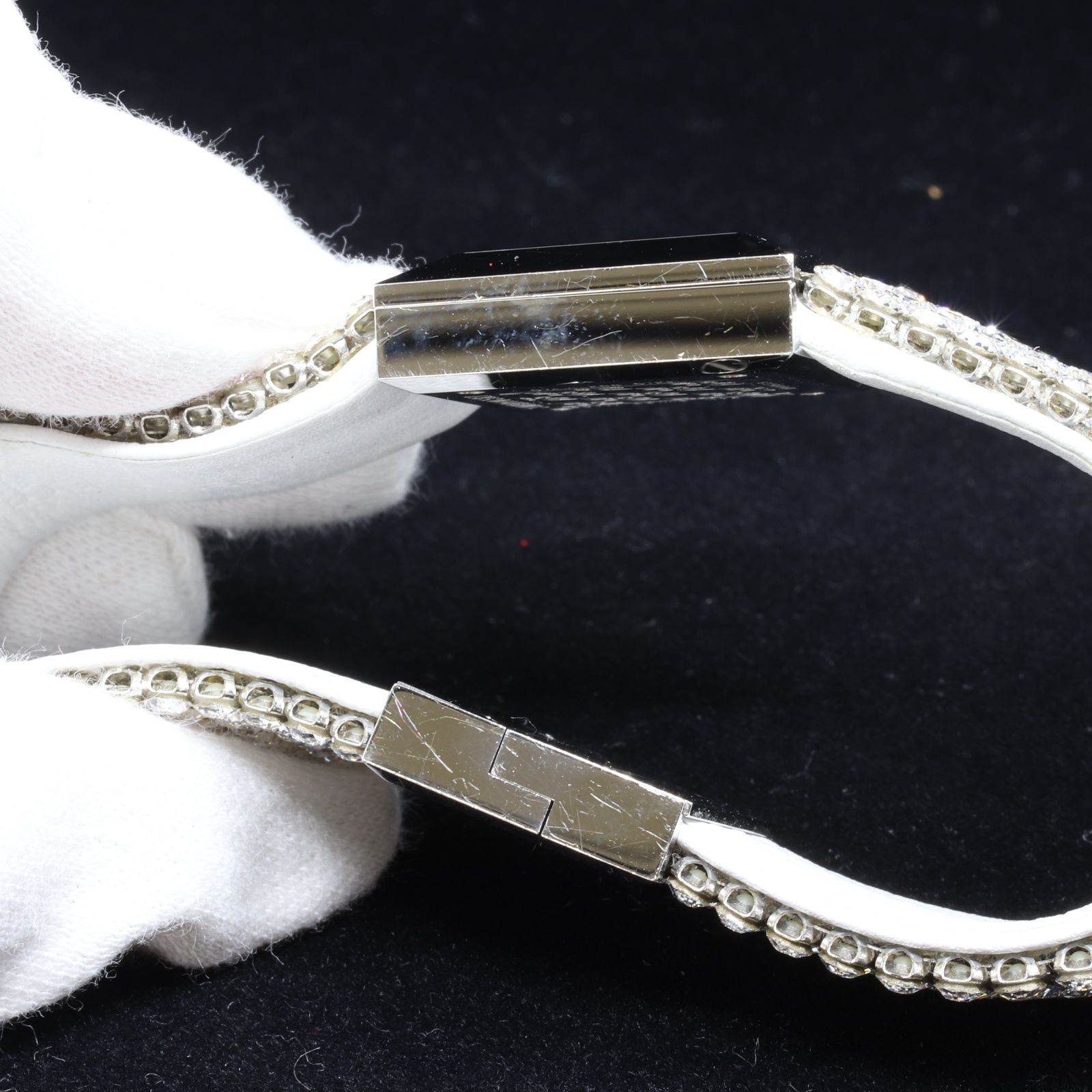 ITS2QXZ3KNAG SWAROVSKI スワロフスキー エリス QZ レザー シルバー