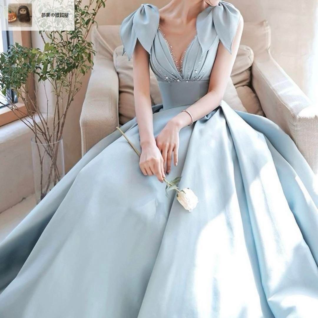 肩のリボンが イブニングドレス