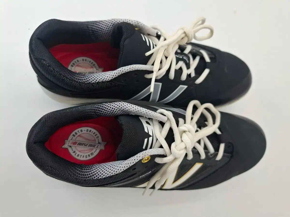 New Balance ニューバランス 野球シューズ 黒 スタッズ付きシューズ 255 WWW_NOITHATQUANGTHANH_NET