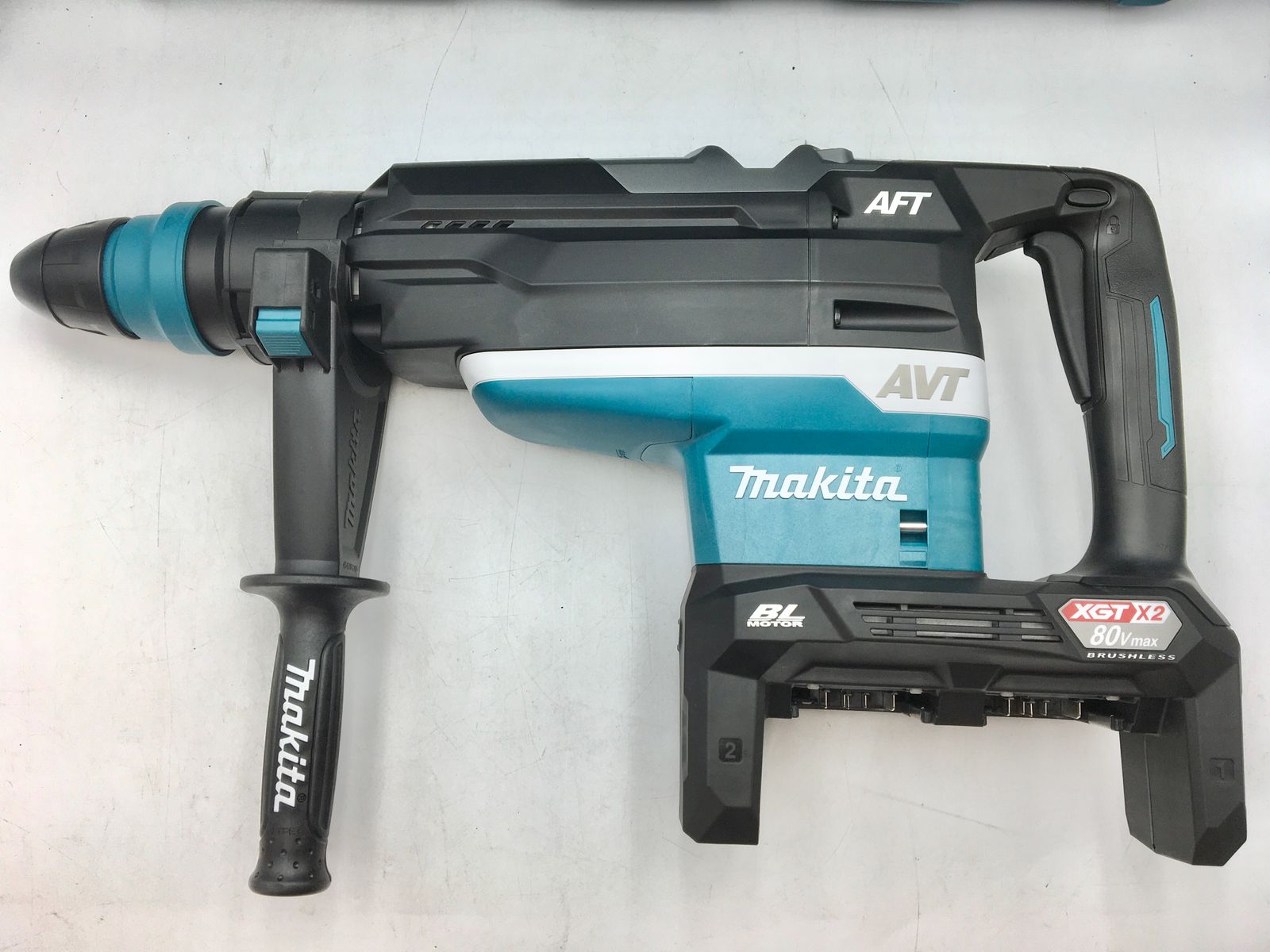 Makita - 未使用 マキタ80Vmax52㎜充電式ハンマドリルHR006GZK Amazon | マキタ(Makita) 52mm充電式ハンマドリル 80Vmax