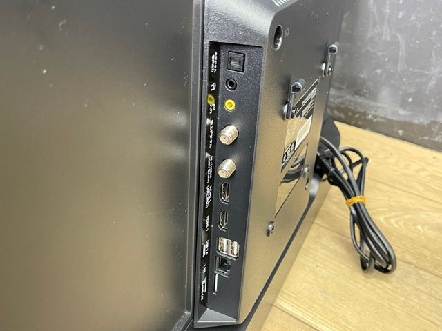 展示品 山善 キュリオム 32インチ液晶テレビ 【中古】 YAMAZEN QRTN-32W2K  2024年製 085038/21334