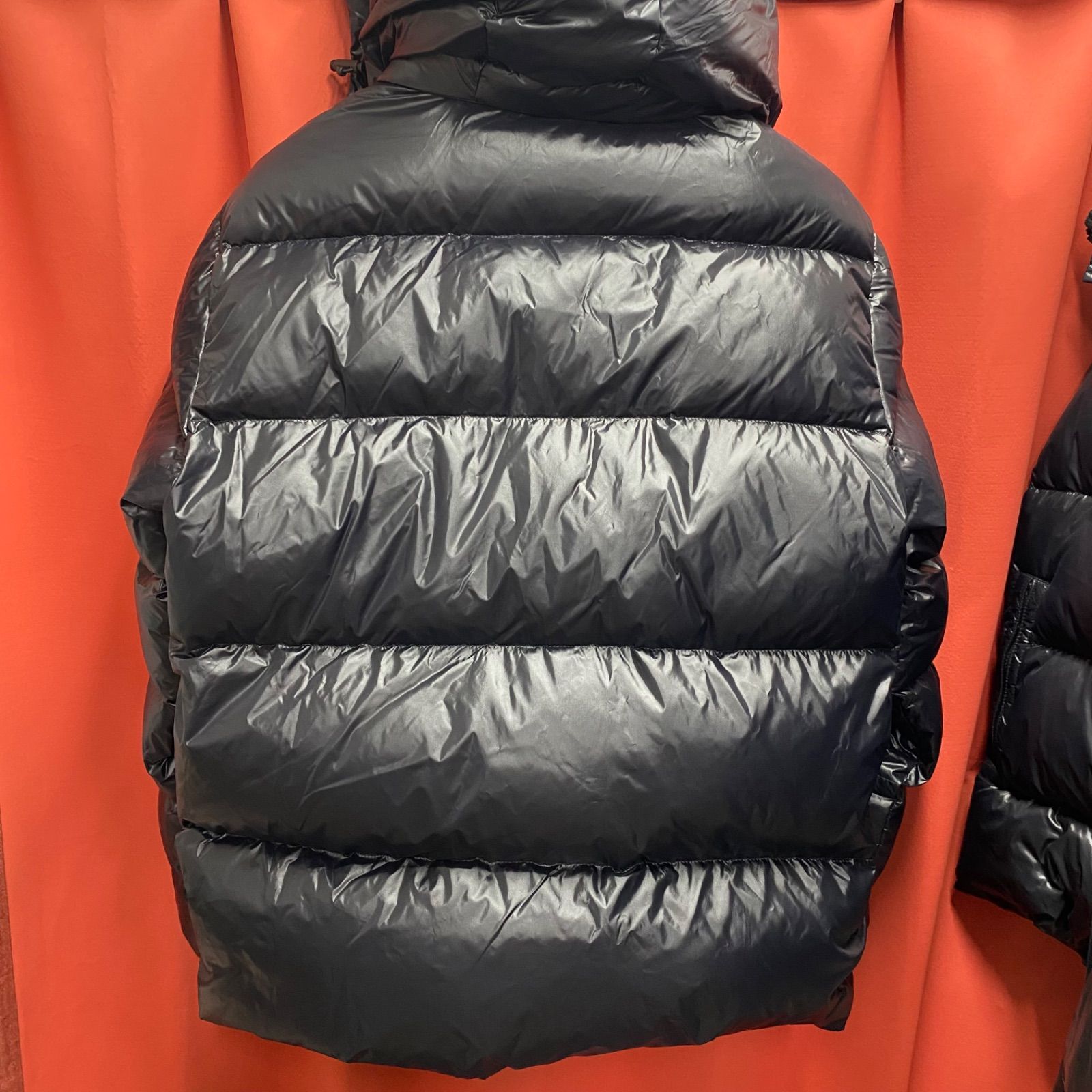 EA7 EMPORIO ARMANI エンポリオ アルマーニ ダウン エアテッセ