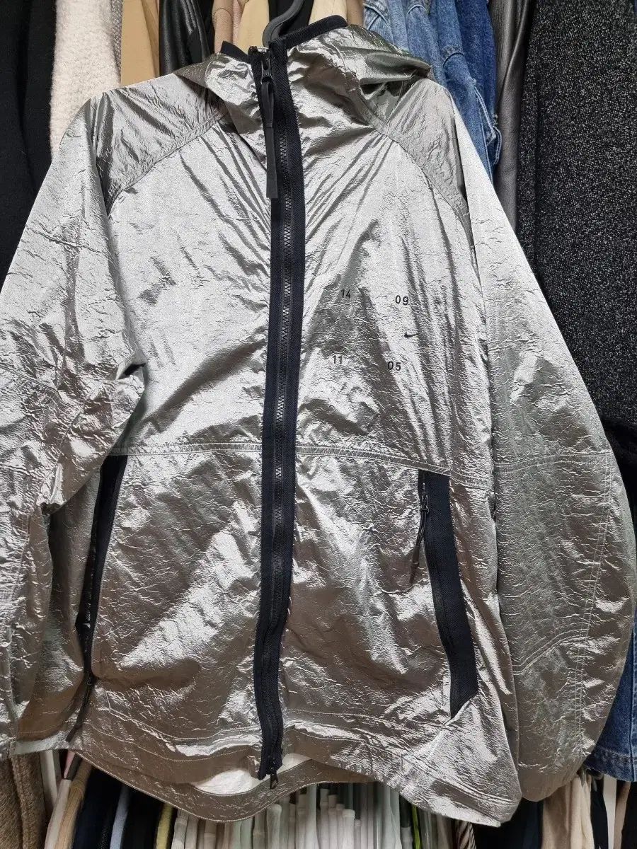 Nike ナイキ テックフィット フーディー パーカー ジャケット