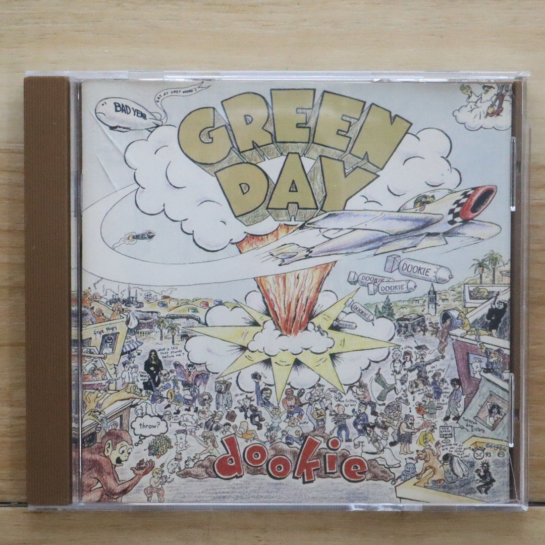 GREEN DAY  グリーンデイ　CD まとめ売り Green Day - GreenDay - SAVIORS' - Amazon.com Music