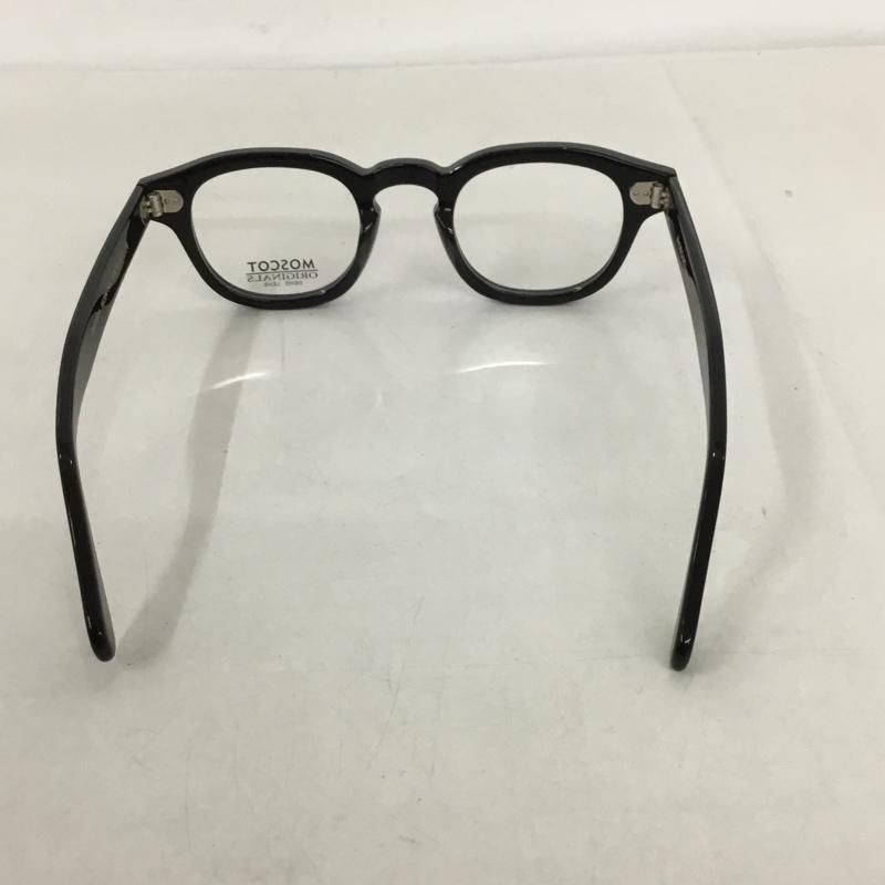 MOSCOT
